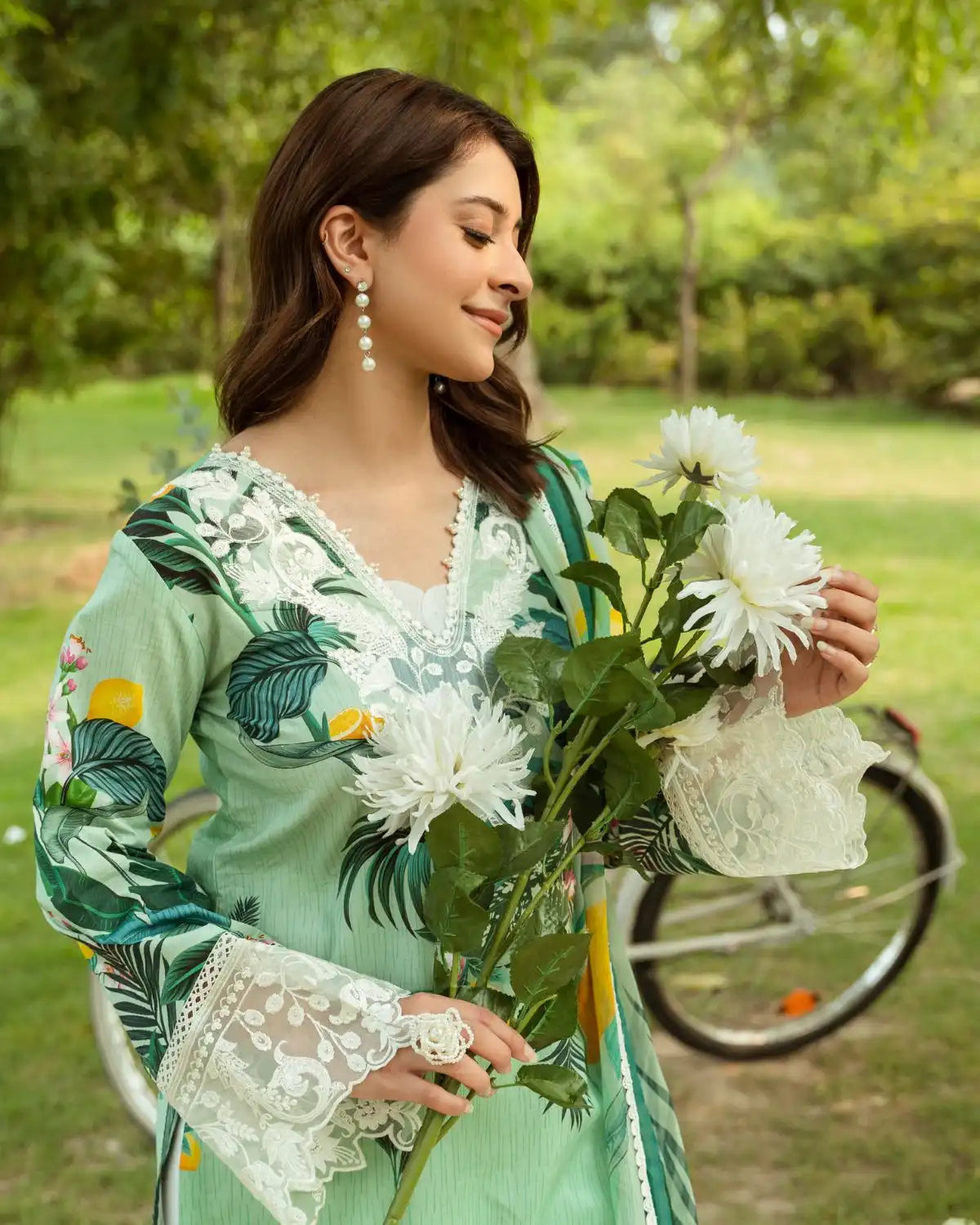 TROPICAL GARGEN DR-05